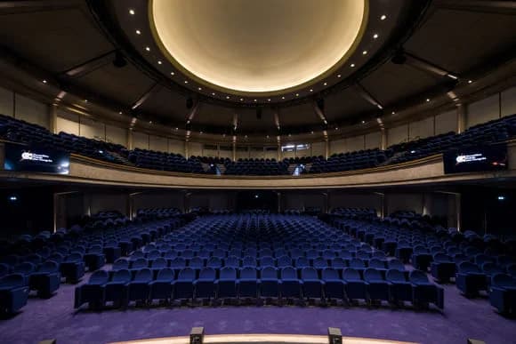 Amphithéâtre du Versailles Palais des Congrès