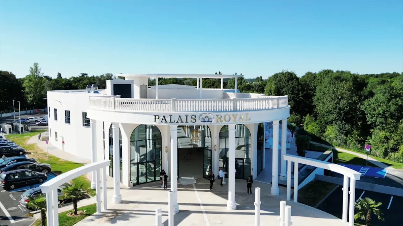 Salle de réception du Palais Royal à Sarcelles
