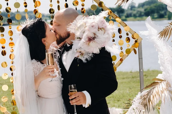 Animation photobooth GlamBooth Studio lors d’un mariage élégant dans les Yvelines